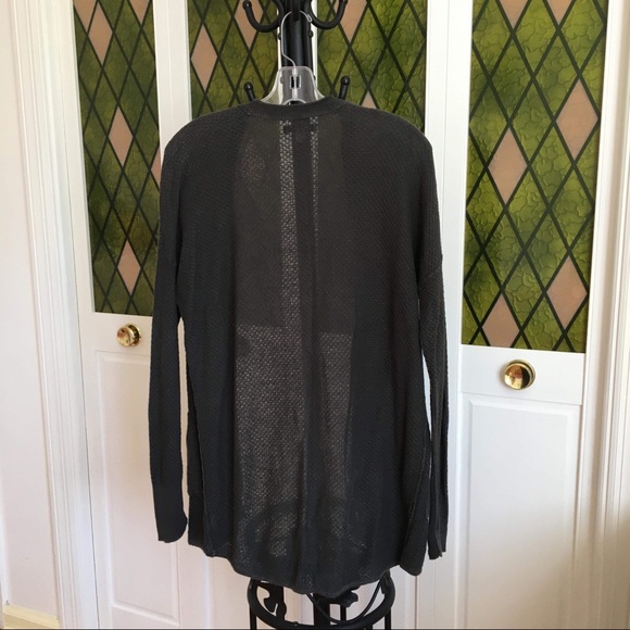 A&E Grey Cardigan - Picture 5 of 5
